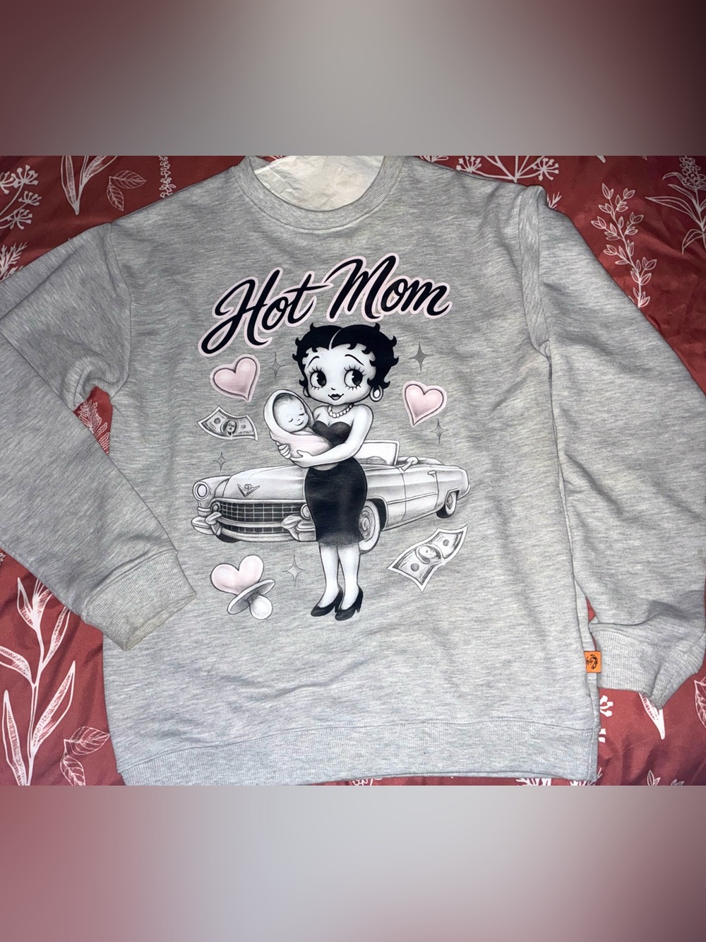 Gray "Hot Mom" Betty Boop Graphic Sweatshirt